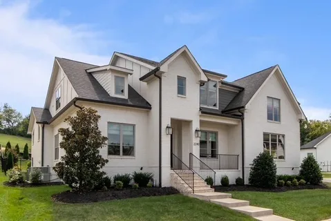$1,499,000 | 2240 Brakeman Lane, Thompson's Station, TN 37179