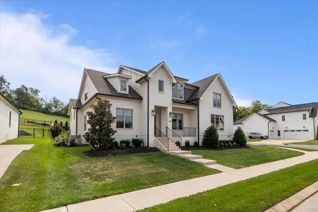 $1,499,000 | 2240 Brakeman Lane, Thompson's Station, TN 37179