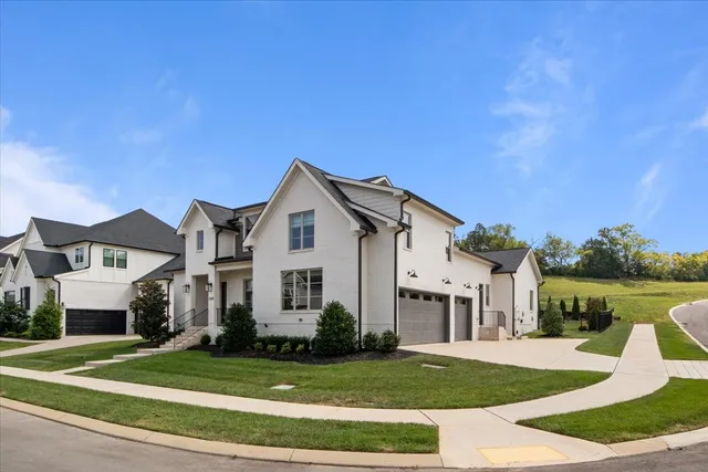 $1,499,000 | 2240 Brakeman Lane, Thompson's Station, TN 37179