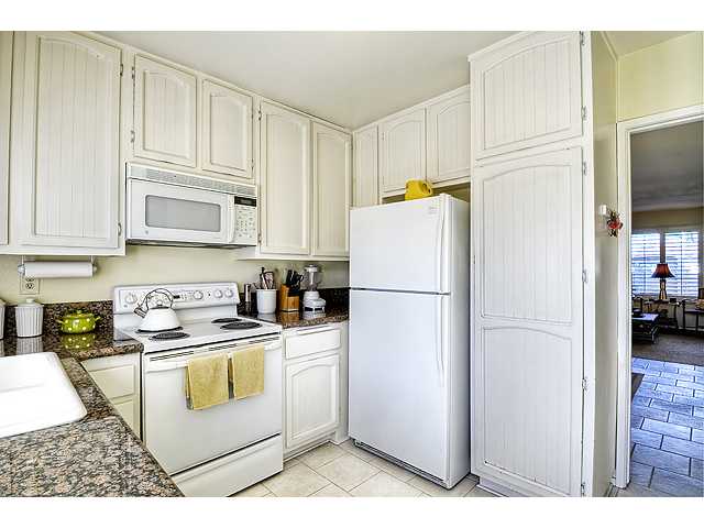 LOTS OF CUPBOARDS AND STORAGE SPACE!