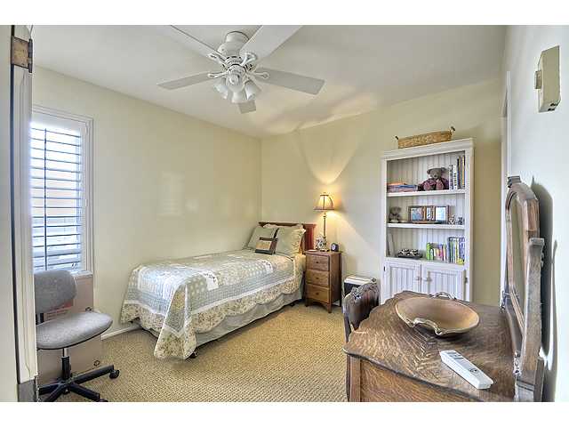 1751 Red Barn Road Encinitas, CA 92024 - Photo 9 of 15 2ND BEDROOM HAS 5'X5' WALK-IN CLOSET.... WOW!