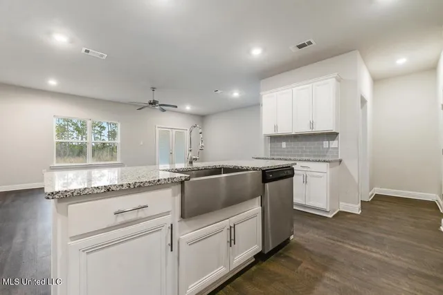 $291,500 | 5113 Fairbury Way, D'Iberville, MS 39540