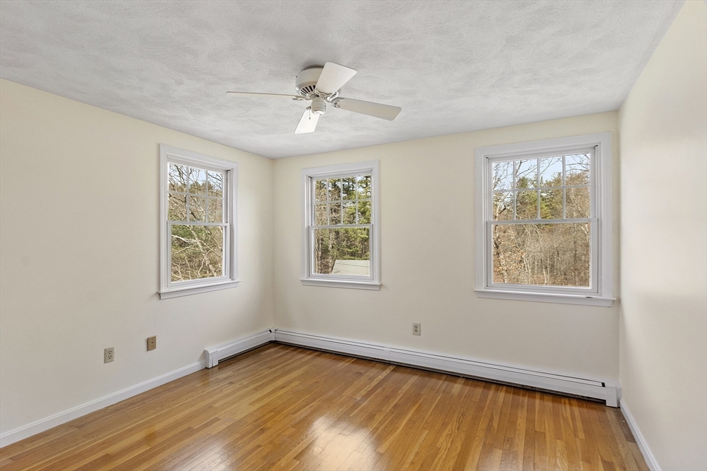 22 Robinwood Road Acton, MA 01720 - Photo 27 of 42 Gallery Image 27