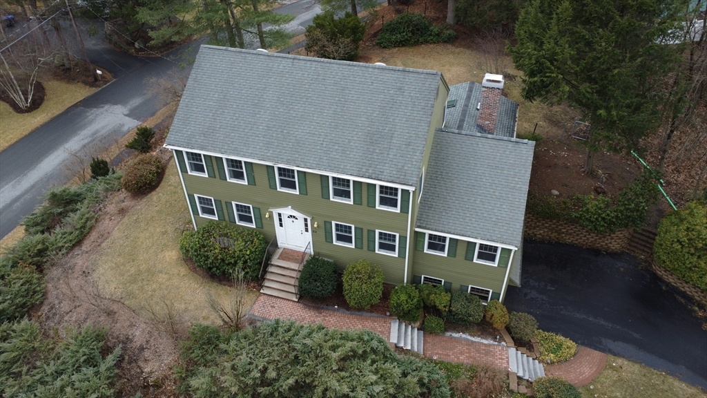 22 Robinwood Road Acton, MA 01720 - Photo 5 of 42 Gallery Image 5