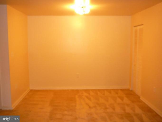 3340 Hewitt Avenue, Unit 66 3 Silver Spring, MD 20906 - Photo 6 of 13 Dining Area
