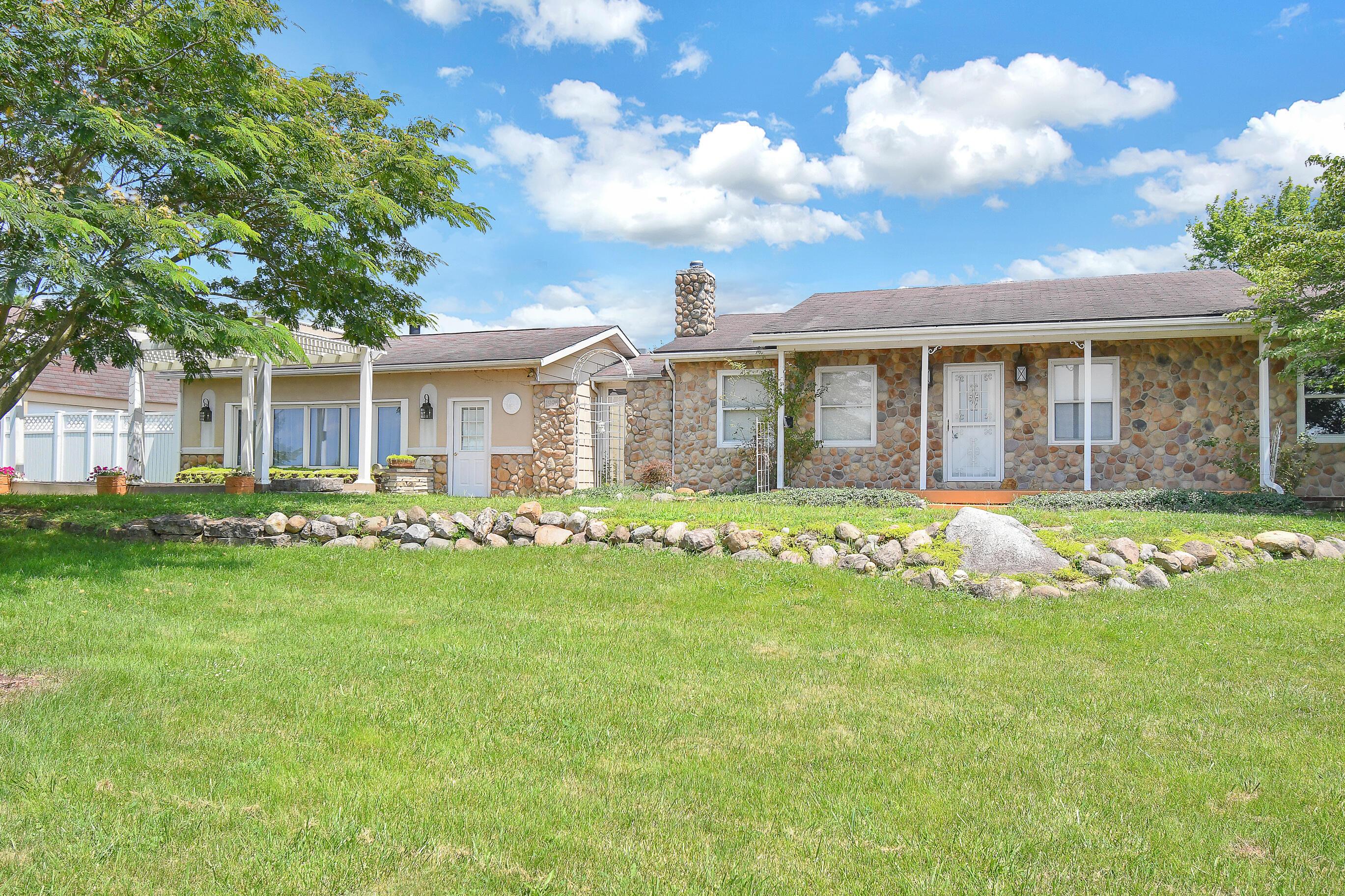 1996 Orr Road Chillicothe, OH 45601 - Photo 1 of 54 Gallery Image 1