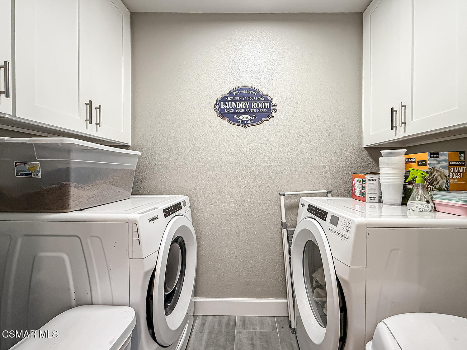 2448 Stow Street Simi Valley, CA 93063 - Photo 15 of 34 cKitchen and Laundry6