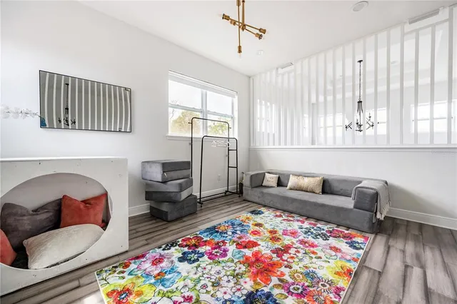 $3,495 | 350 28th Street South, St. Petersburg, FL 33712