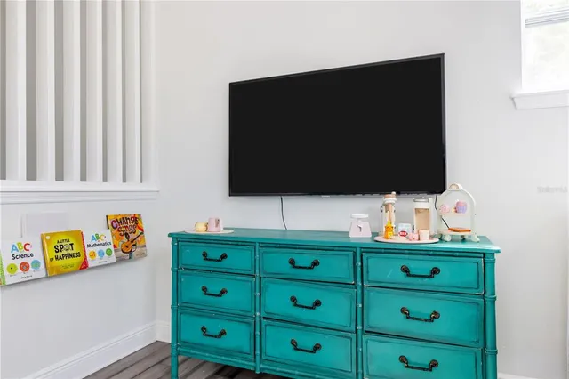 $3,495 | 350 28th Street South, St. Petersburg, FL 33712