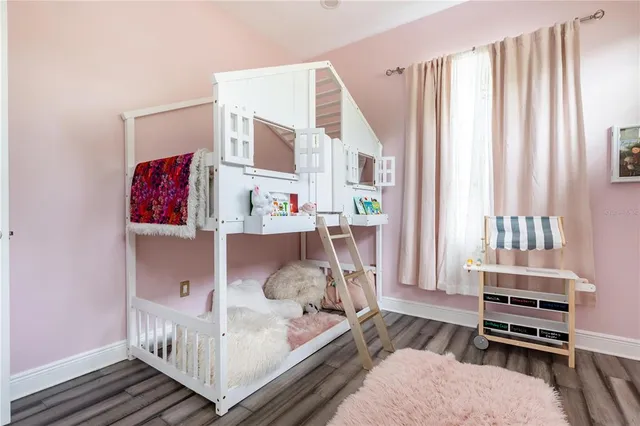 $3,495 | 350 28th Street South, St. Petersburg, FL 33712