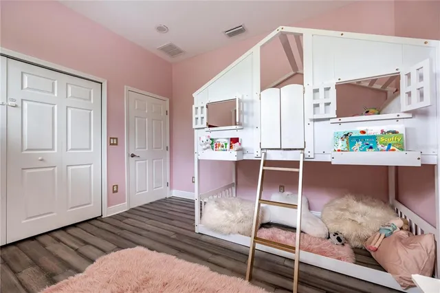 $3,495 | 350 28th Street South, St. Petersburg, FL 33712