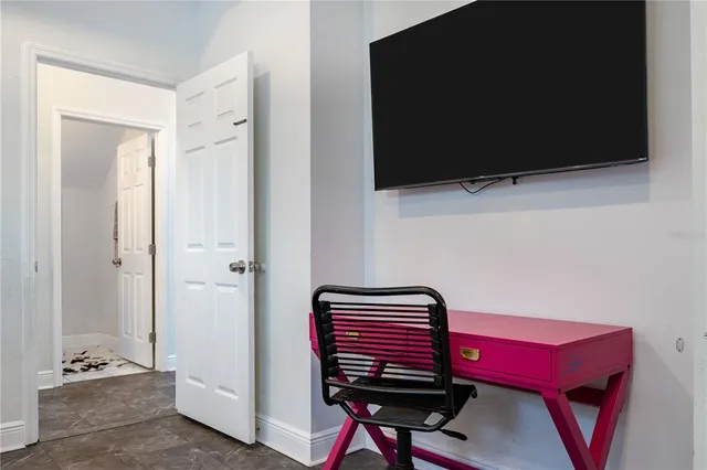 $3,495 | 350 28th Street South, St. Petersburg, FL 33712