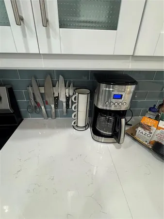 $3,950 | 350 28th Street South, St. Petersburg, FL 33712