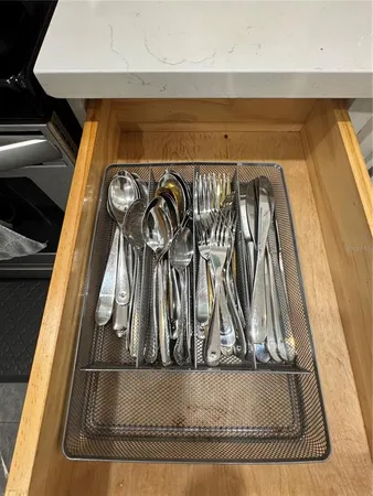 $3,950 | 350 28th Street South, St. Petersburg, FL 33712