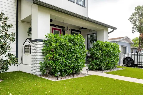 $3,950 | 350 28th Street South, St. Petersburg, FL 33712