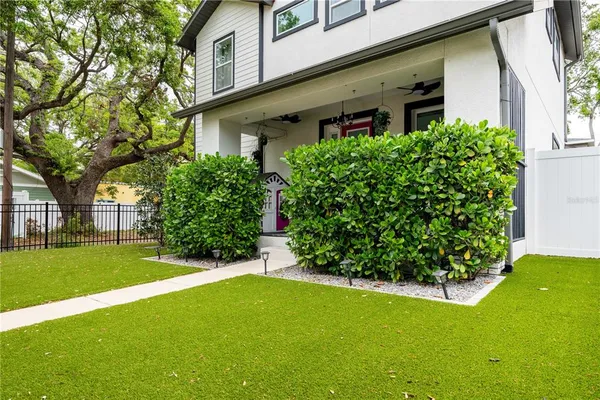 $3,950 | 350 28th Street South, St. Petersburg, FL 33712
