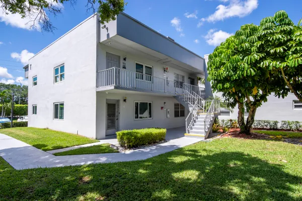 $1,500 | 960 Flanders T, Delray Beach, FL 33484