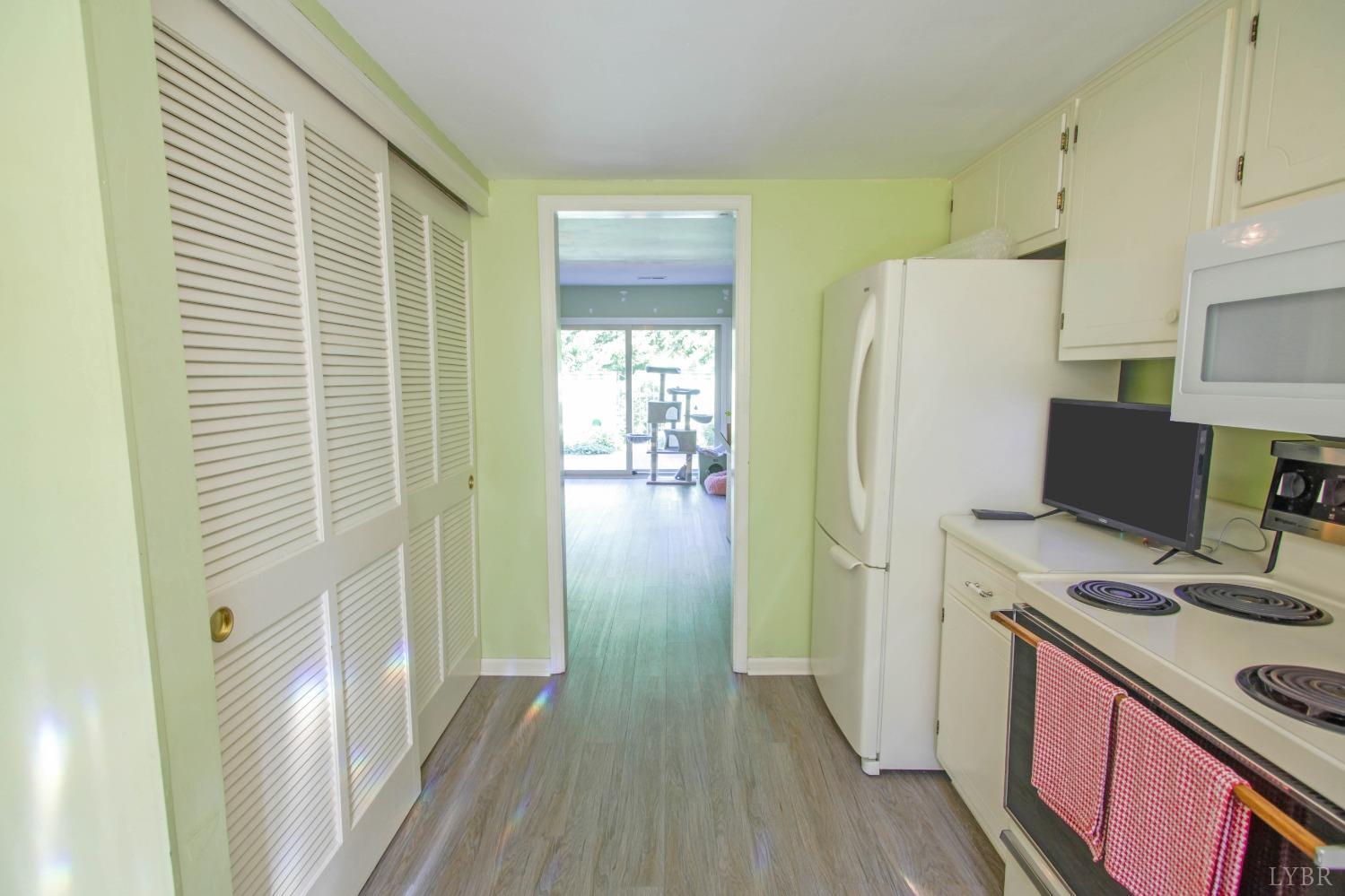 3101 Link Road, Unit 31 Lynchburg, VA 24503 - Photo 12 of 31 Gallery Image 12