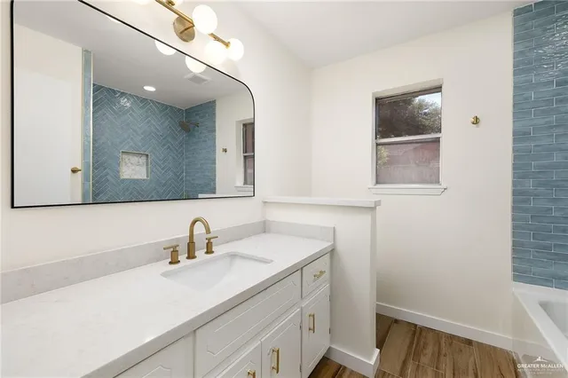 wooden floor in an empty room