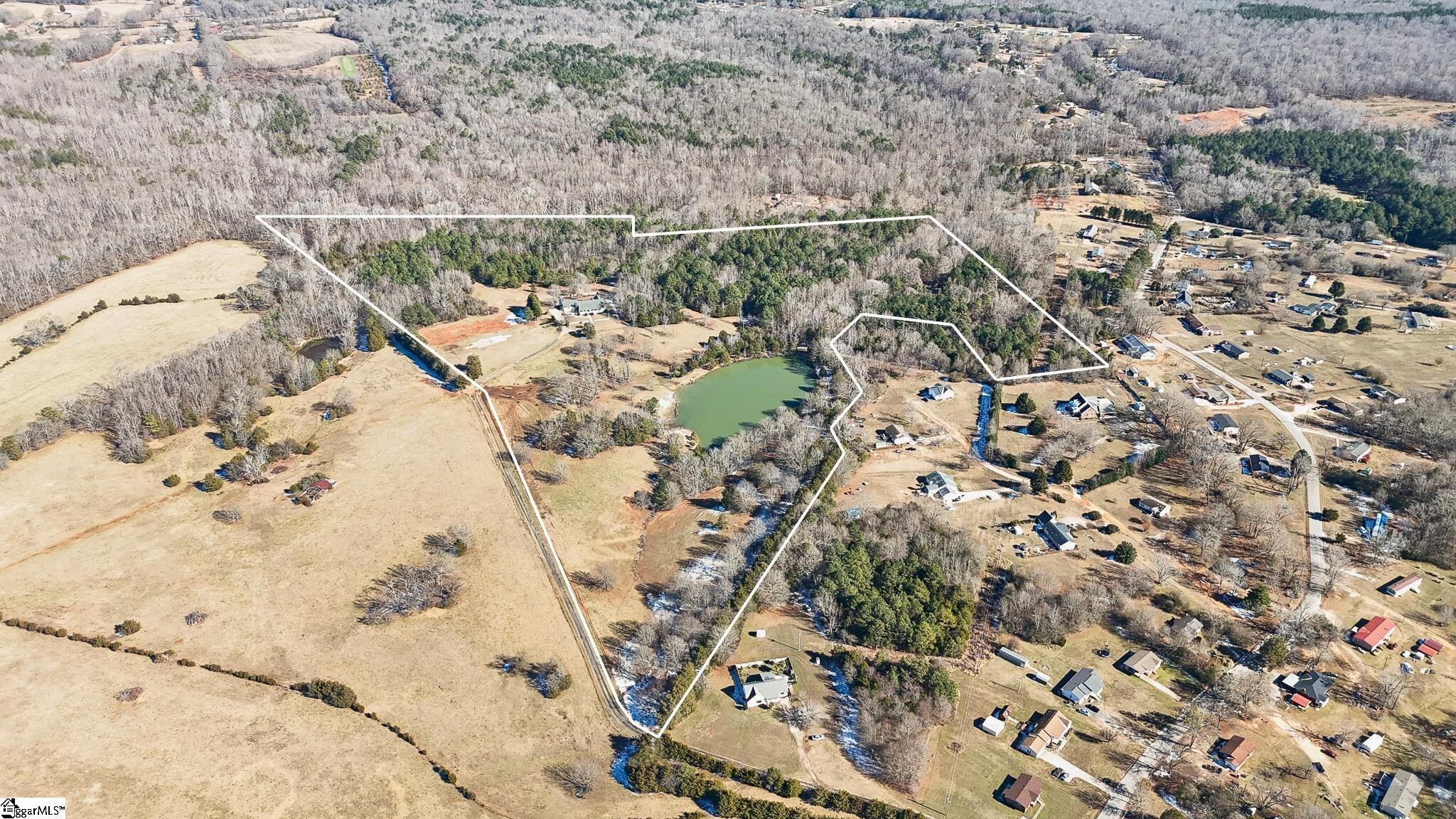 414 Giggle Drive Laurens, SC 29360 - Photo 2 of 41