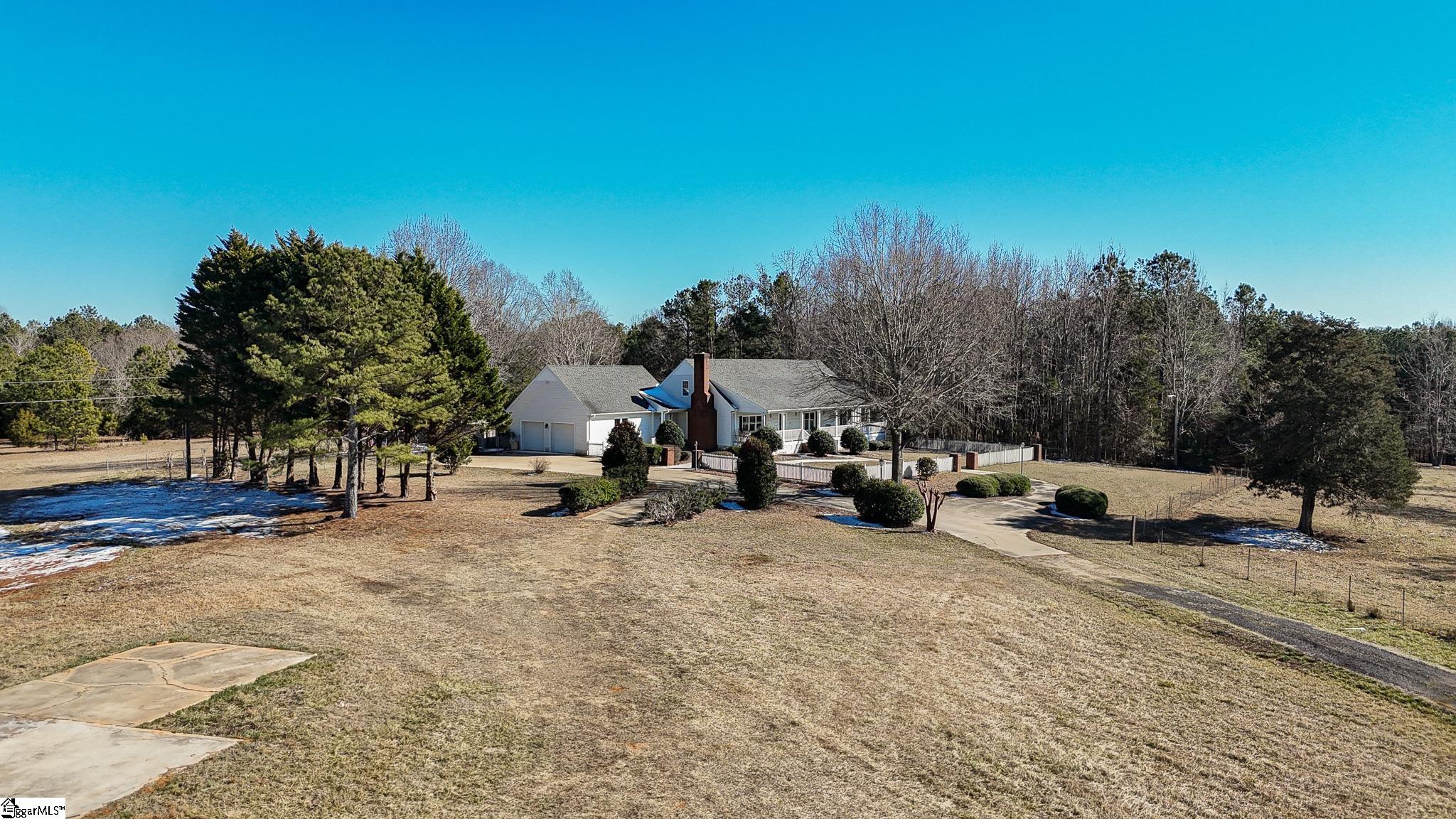 414 Giggle Drive Laurens, SC 29360 - Photo 27 of 41