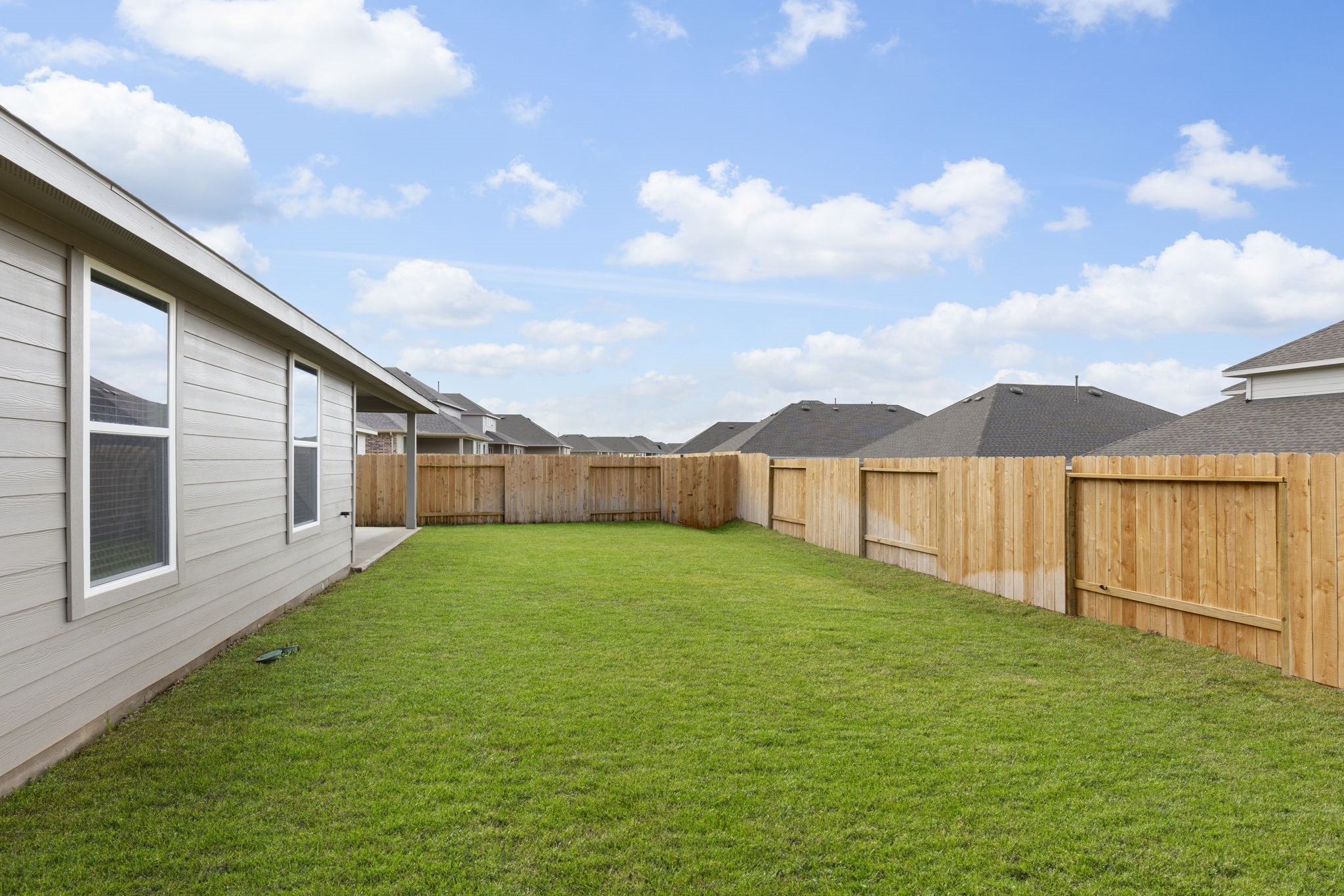 1589 Oakdale Crest Road Montgomery, TX 77316 - Photo 32 of 33 Generous backyard space, especially for a 1-story home.