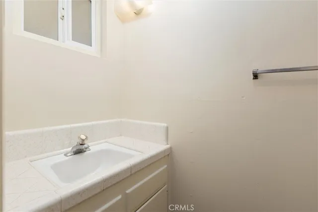 $1,295,000 | 2221 Oak Street, Paso Robles, CA 93446