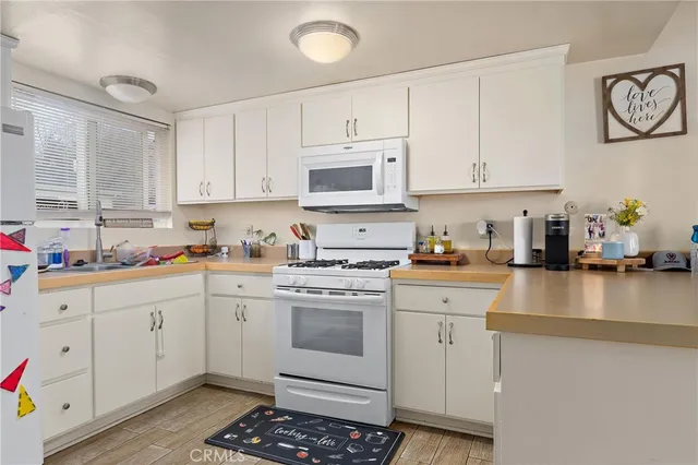 $1,295,000 | 2221 Oak Street, Paso Robles, CA 93446