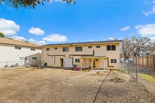 $1,295,000 | 2221 Oak Street, Paso Robles, CA 93446