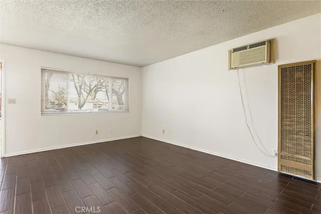 $1,295,000 | 2221 Oak Street, Paso Robles, CA 93446