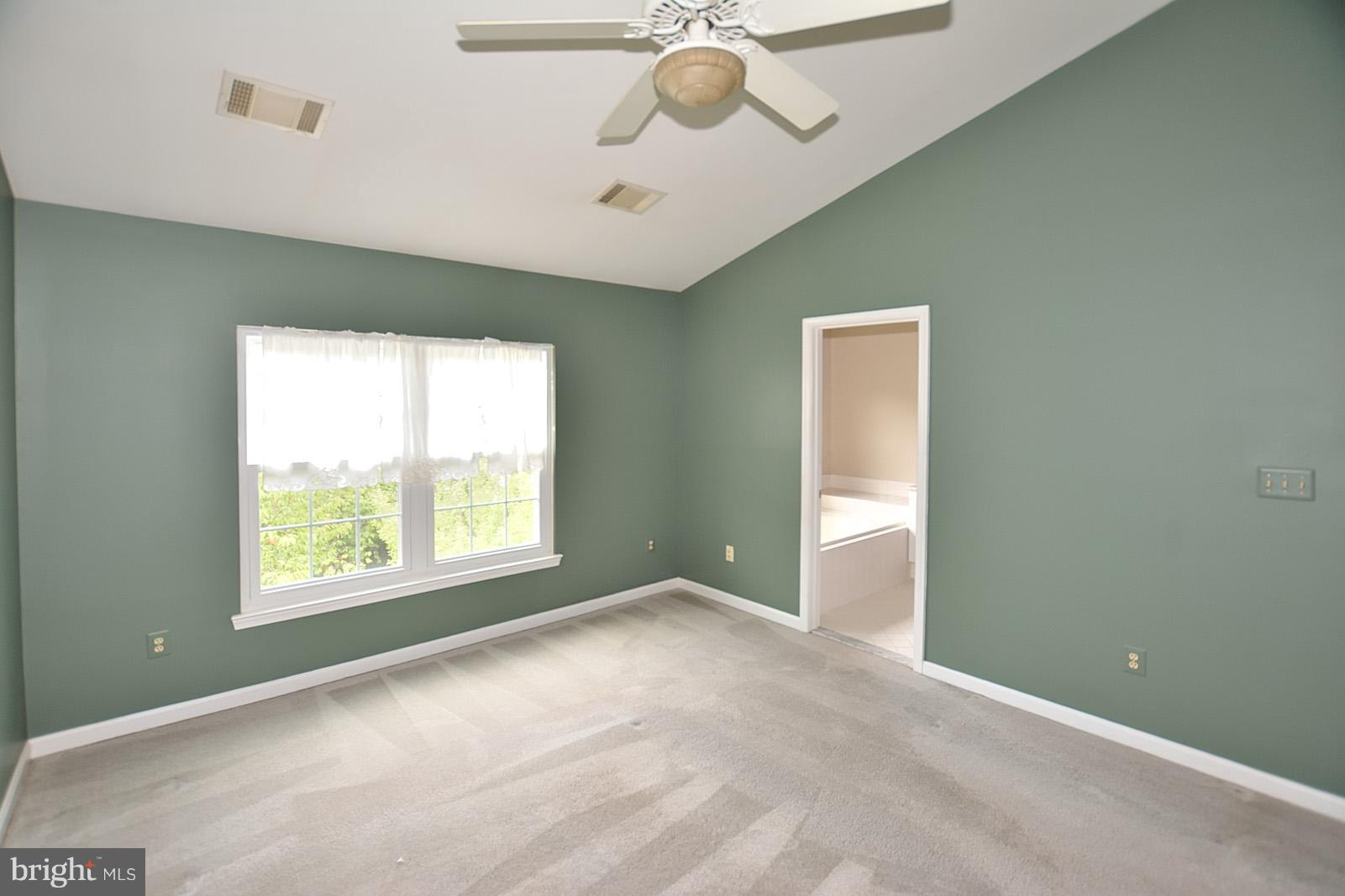 12019 Edgemere Circle Reston, VA 20190 - Photo 13 of 20 Bedroom (Master)