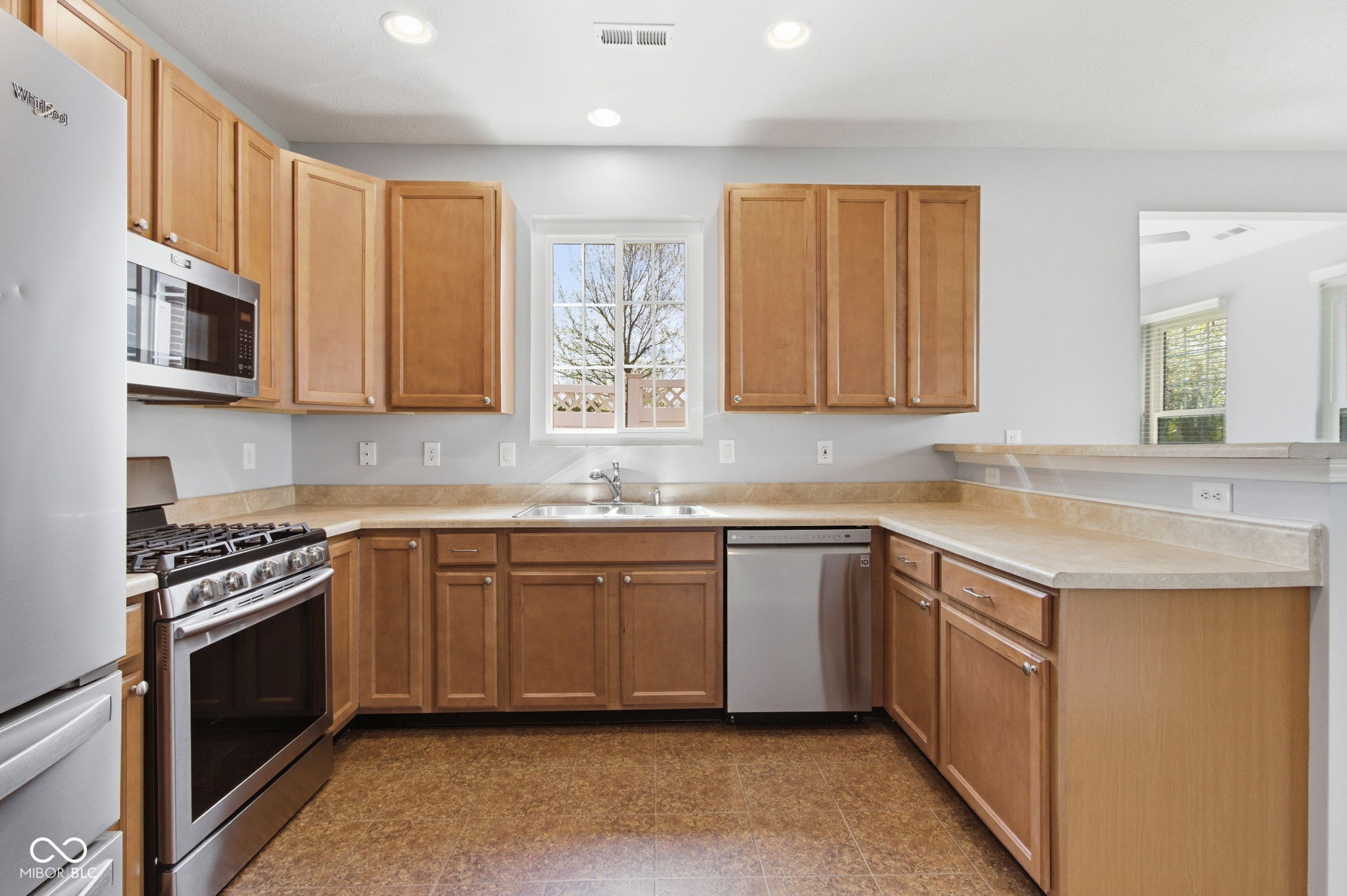 5565 Castor Way Noblesville, IN 46062 - Photo 21 of 41