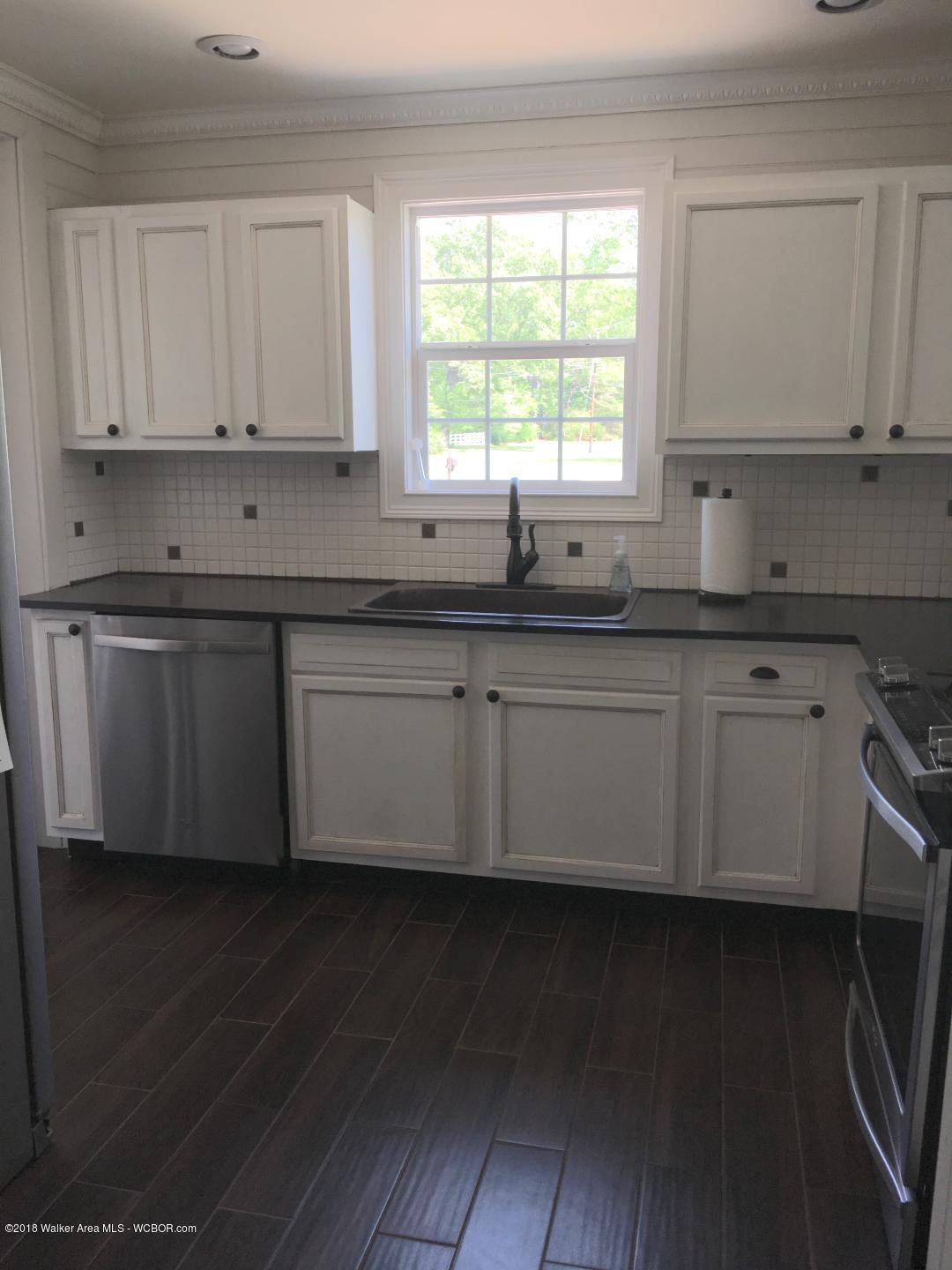 1713 East Ridgewood Road Jasper, AL 35504 - Photo 3 of 12 Gallery Image 3
