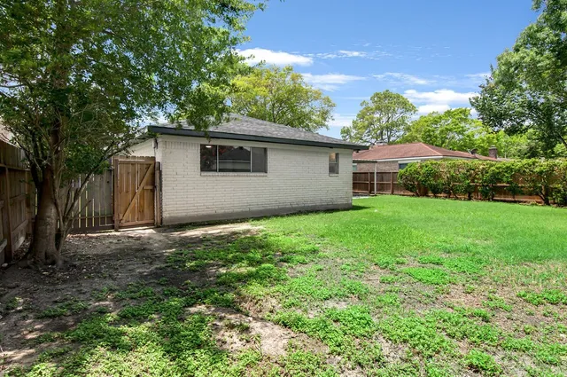 $395,999 | 12734 Westella Drive, Houston, TX 77077