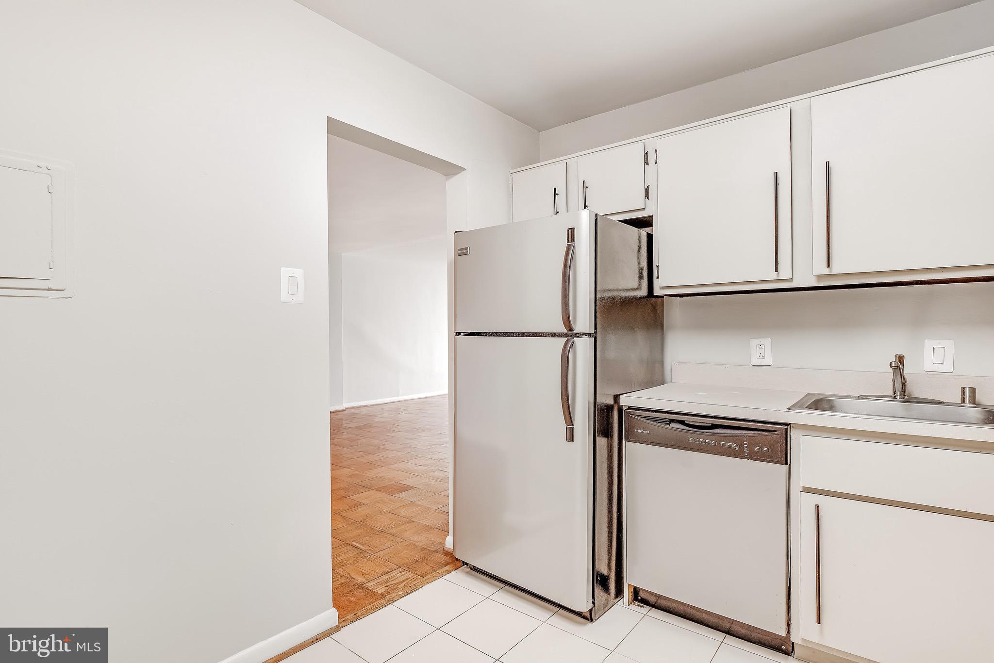 5101 River Road, Unit 1907 Bethesda, MD 20816 - Photo 13 of 37