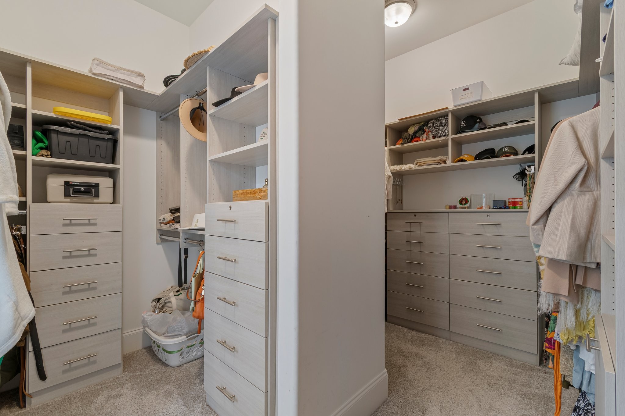 409 Eagle Ridge Nashville, TN 37209 - Photo 44 of 83 a view of walk in closet