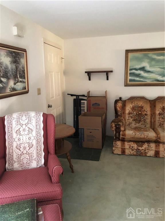 140 Broadway Road Cranbury, NJ 08512 - Photo 11 of 18 Gallery Image 11