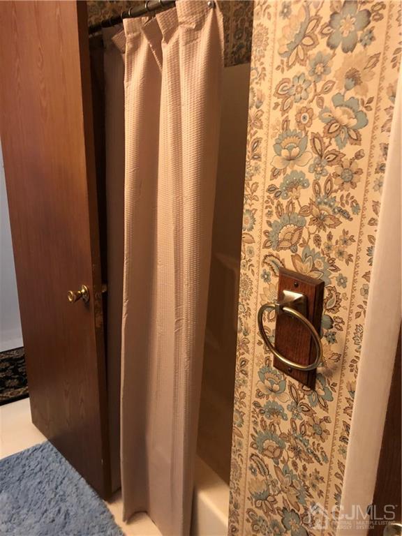 140 Broadway Road Cranbury, NJ 08512 - Photo 7 of 18 Gallery Image 7