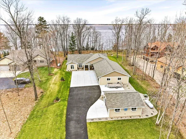 $1,250,000 | 1870 Badger Court, Monroe, WI 54613