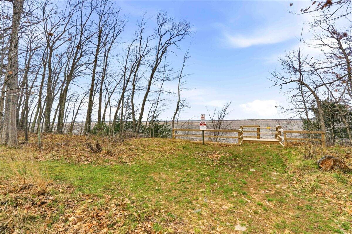 1870 Badger Court Monroe, WI 54613 - Photo 20 of 79 20-1870 Badger ct-020