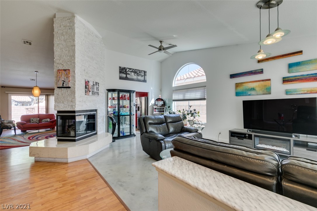 1484 La Brea Road Henderson, NV 89014 - Photo 4 of 49 Gallery Image 4