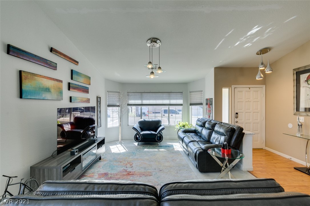 1484 La Brea Road Henderson, NV 89014 - Photo 9 of 49 Gallery Image 9