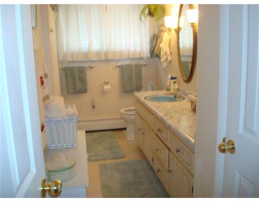 229 Messmore Road McClellandtown, PA 15458 - Photo 6 of 13 Full Bath.