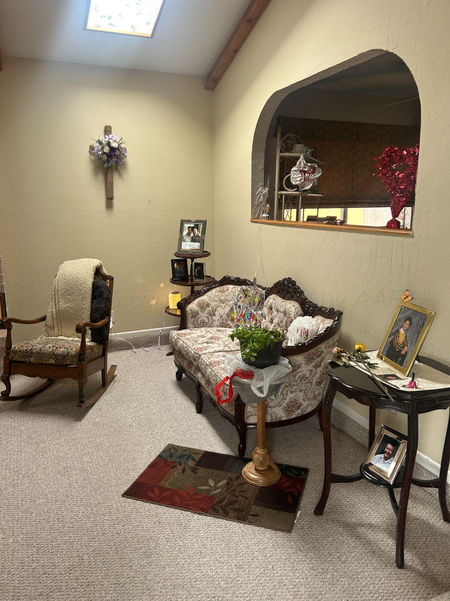 4304 Ridgecrest Circle Amarillo, TX 79109 - Photo 18 of 33 LIVIING