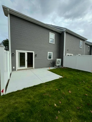 $499,900 | 321 Winthrop Street, Unit 111, Taunton, MA 02780