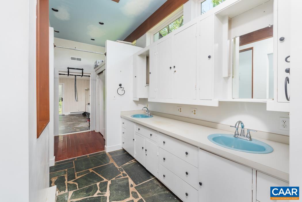 1575 Old Ballard Road Charlottesville, VA 22901 - Photo 33 of 69 Gallery Image 33