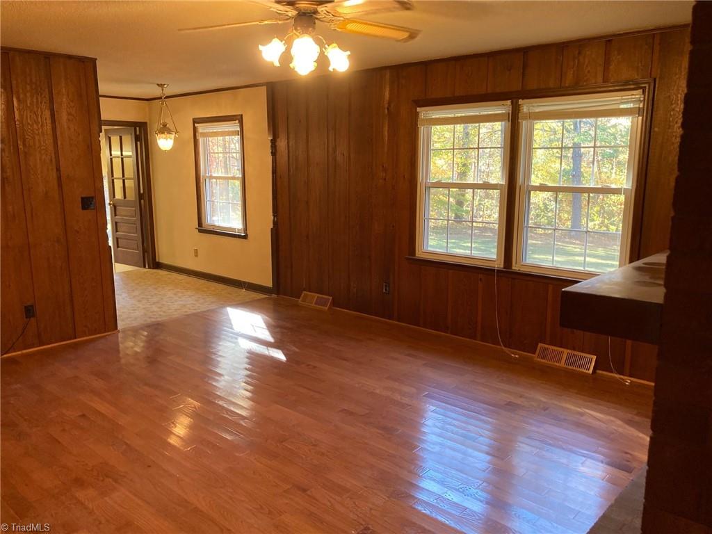 238 Johns Road Lexington, NC 27295 - Photo 14 of 48 Gallery Image 14