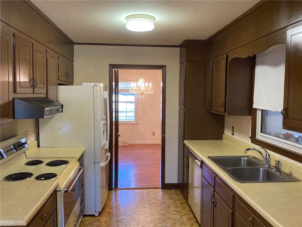 238 Johns Road Lexington, NC 27295 - Photo 27 of 48 Gallery Image 27