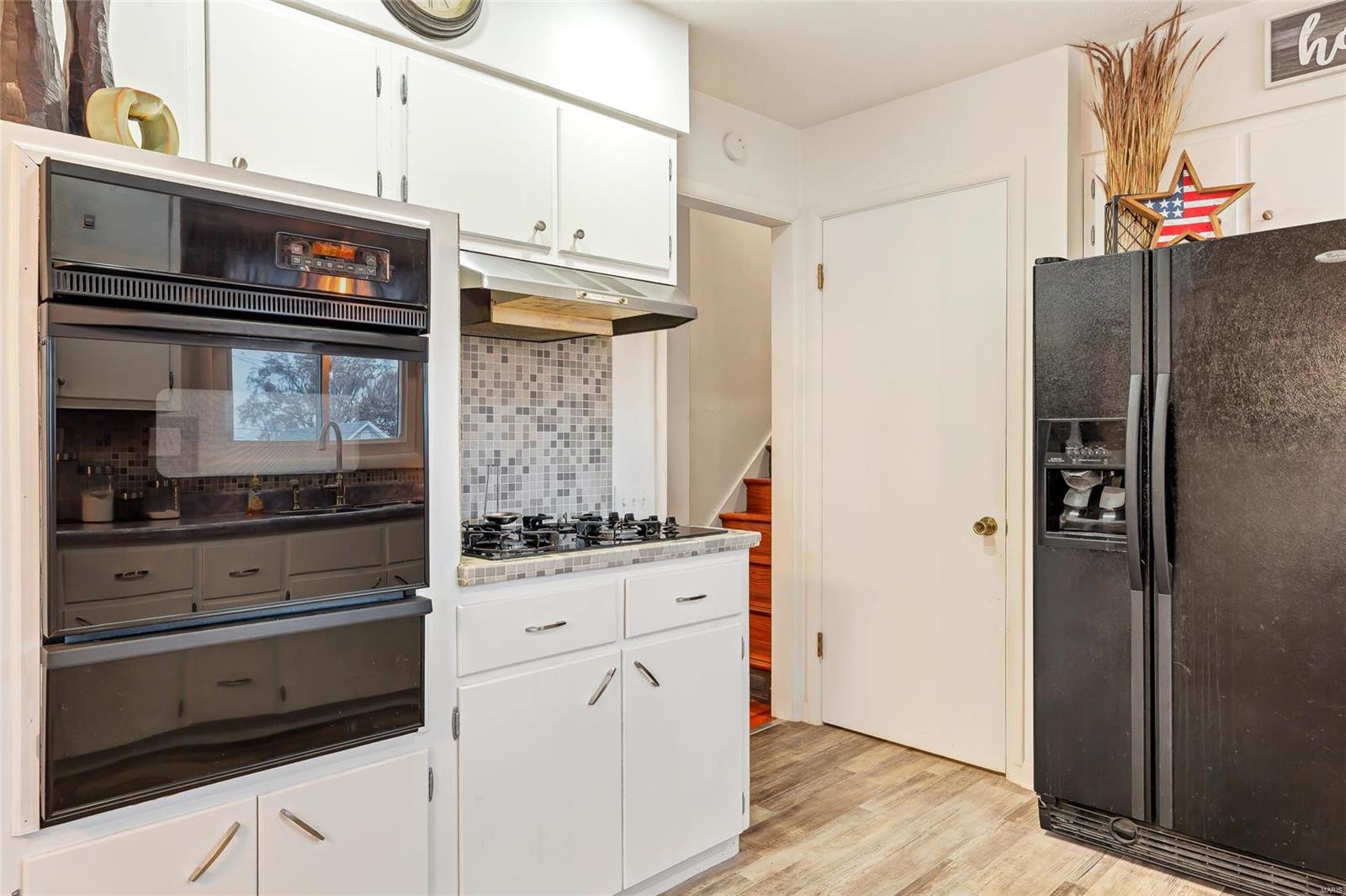 405 North Moore Street Waterloo, IL 62298 - Photo 11 of 34