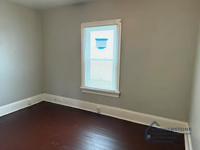 $750 | 118 8 1/2 Street Southeast, Roanoke, VA 24013